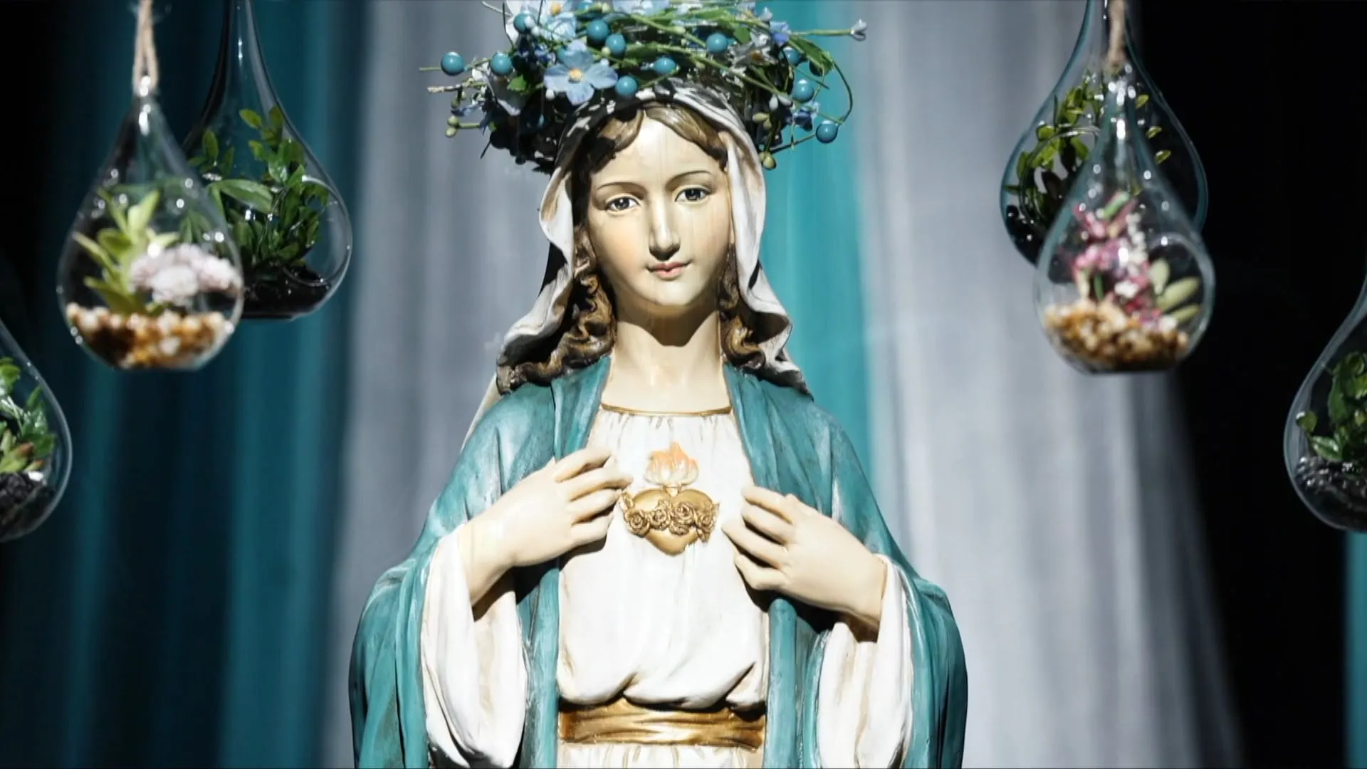 Monique Stevens With Heart Of Mary Prayer Group | Holy Rosary